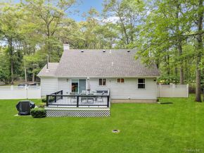 38 Pond Lane, Ridge NY 11961