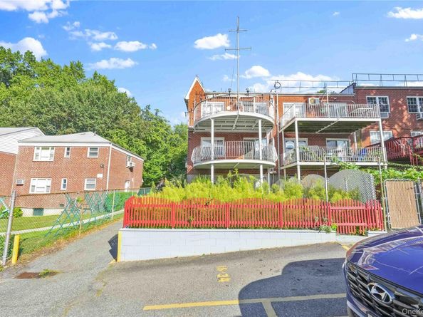 21260 16th Avenue, Bayside NY 11360