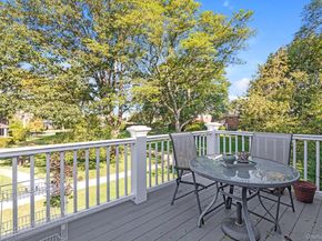 1197 E broadway K24, Hewlett NY 11557