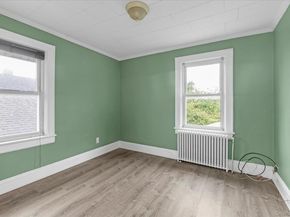 47 Harding Place, Freeport NY 11520