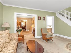 47 Harding Place, Freeport NY 11520