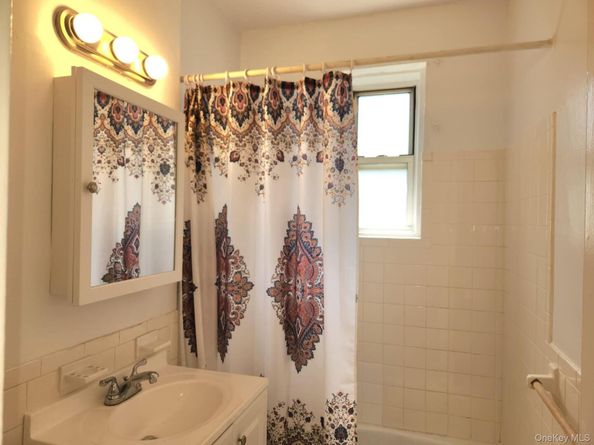 30-47 Hobart Street 5K, Woodside NY 11377