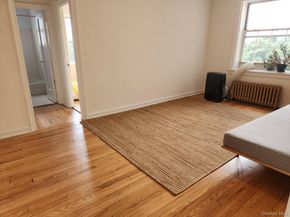 30-47 Hobart Street 5K, Woodside NY 11377