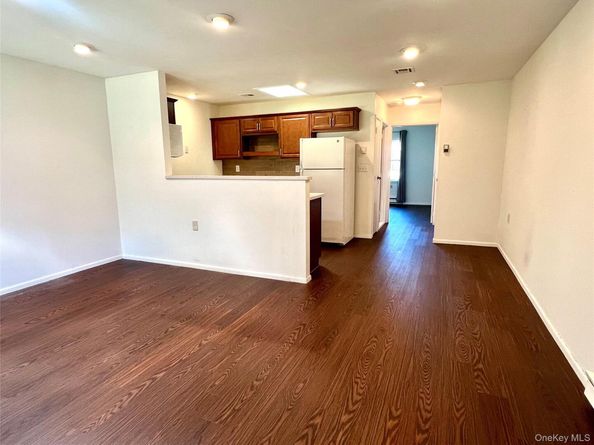 171B Ventry Court 171B, Ridge NY 11961