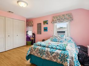 1267 Sturlane Place, Hewlett NY 11557