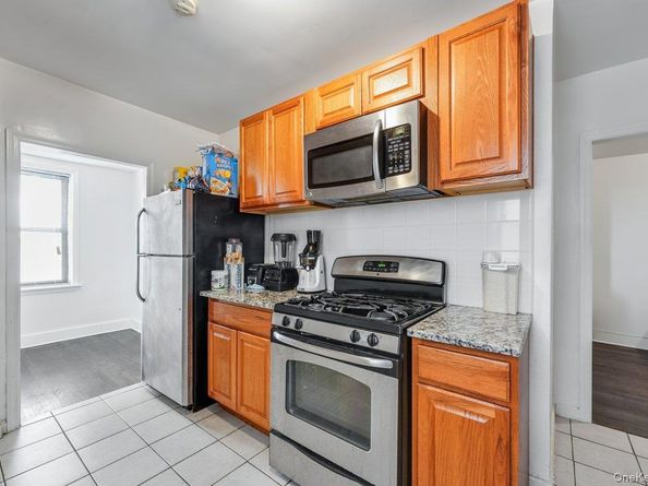 3840 Greystone Avenue 5O, Bronx NY 10463