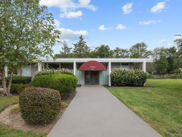 2 Hampton Court A, Yorktown Heights NY 10598