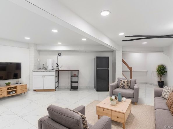 61-29 Cooper Avenue, Ridgewood NY 11385