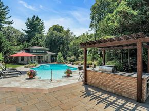 12 Redwood Drive, Dix Hills NY 11746