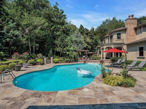 12 Redwood Drive, Dix Hills NY 11746