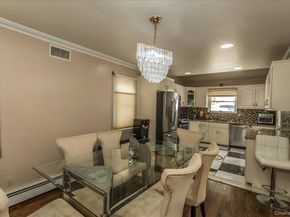 102 Vale Court, New Hyde Park NY 11040