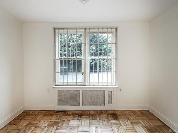 7510 Yellowstone Boulevard 2C, Rego Park NY 11374