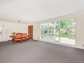 90 Daisy Farms Drive, New Rochelle NY 10804
