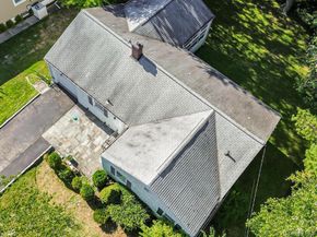 90 Daisy Farms Drive, New Rochelle NY 10804