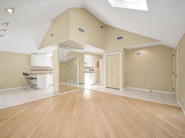 57-10 253rd Street, Little Neck NY 11362