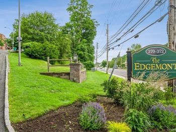 372 Central Park Avenue