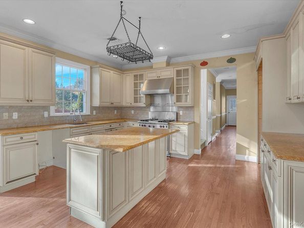 135 Elmwood Drive, Dix Hills NY 11746