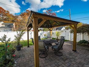 1 Freedom Court, Babylon NY 11702