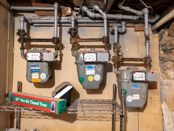 677 Van Nest Avenue, Bronx NY 10462