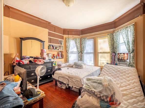 677 Van Nest Avenue, Bronx NY 10462