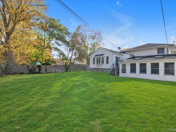 3 Gardenia Drive, Commack NY 11725