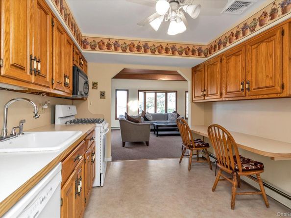 3 Gardenia Drive, Commack NY 11725