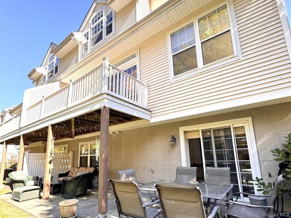 10 Briarbrook Drive, Briarcliff Manor NY 10510