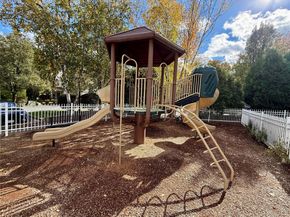 10 Briarbrook Drive, Briarcliff Manor NY 10510