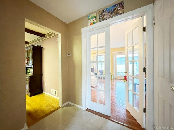 74 Bellwood Avenue, South Setauket NY 11720