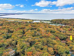 14 Highwood Road, Setauket NY 11733