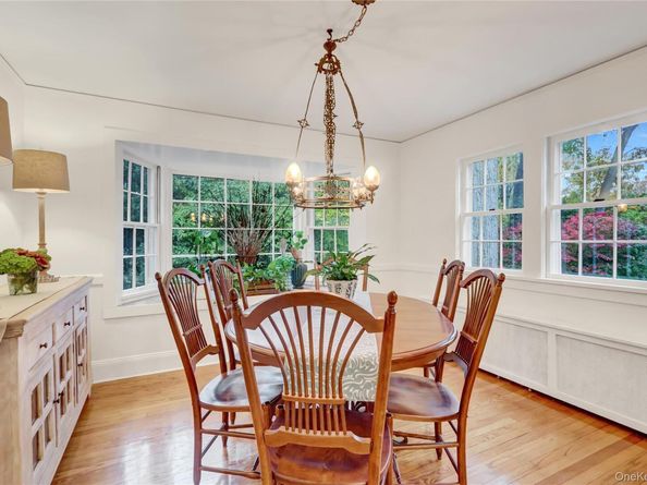 14 Highwood Road, Setauket NY 11733