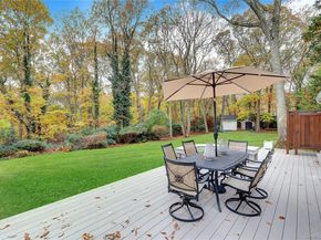 14 Highwood Road, Setauket NY 11733