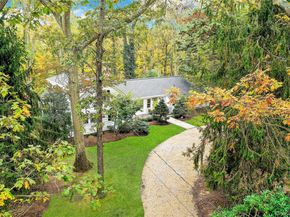 14 Highwood Road, Setauket NY 11733