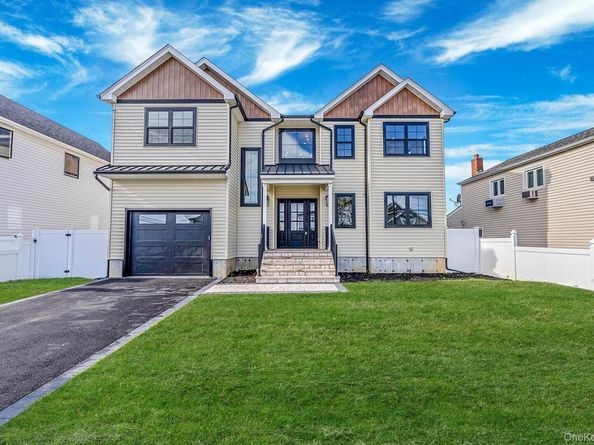 2542 Lefferts Place, Bellmore NY 11710