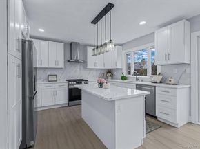 62 Essex Road, Great Neck NY 11023