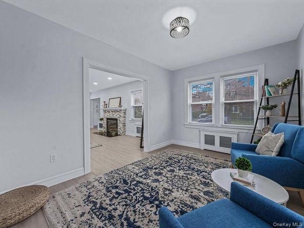 62 Essex Road, Great Neck NY 11023