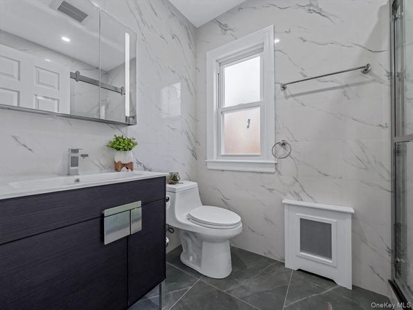 62 Essex Road, Great Neck NY 11023