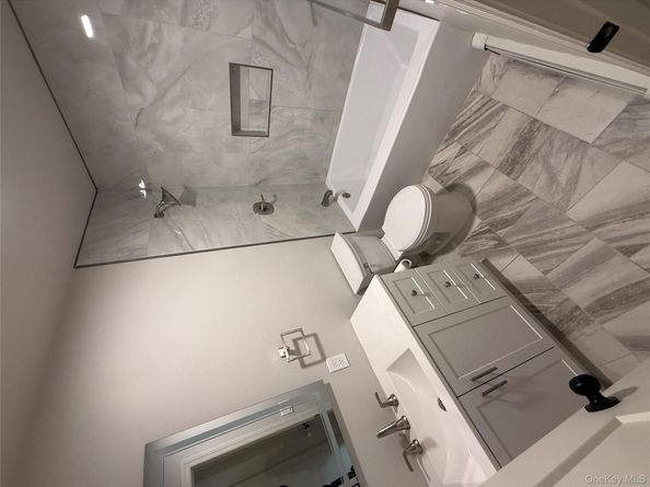 371 Oceanside Street, Islip Terrace NY 11752