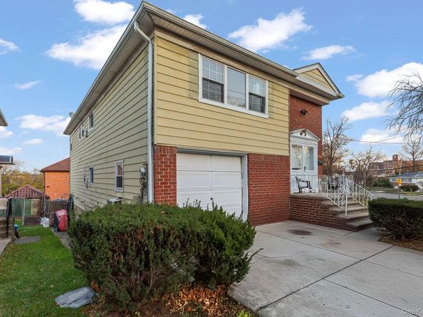 40-25 221st Street, Bayside NY 11361