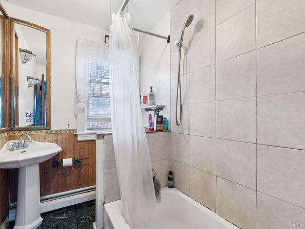 83 Elm Road E, Mastic Beach NY 11951