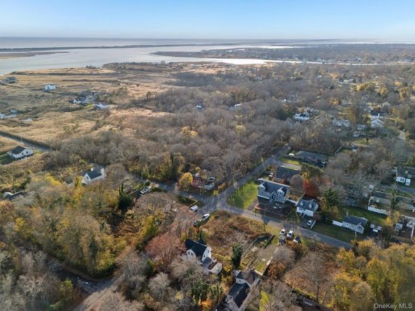 83 Elm Road E, Mastic Beach NY 11951