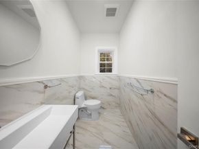 4 Coventry Court, Wheatley Heights NY 11798