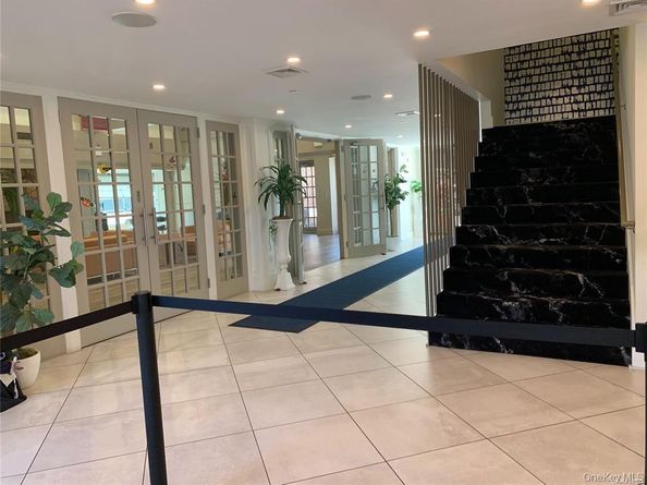 1338 Robin Lane 1212, Bayside NY 11360