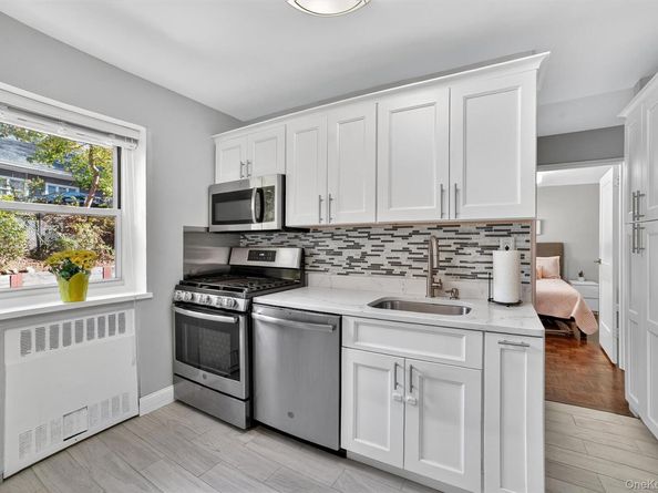 111 E Hartsdale Avenue 3E, Hartsdale NY 10530