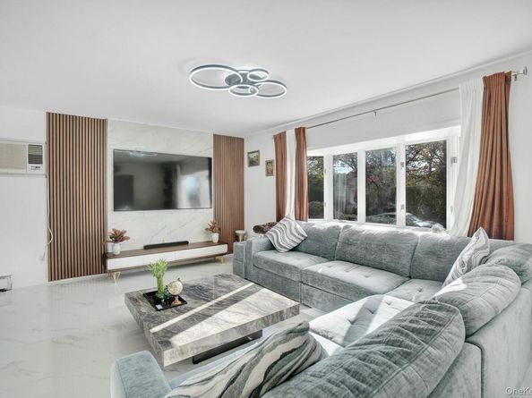 61 S Merrick Road, Massapequa NY 11758