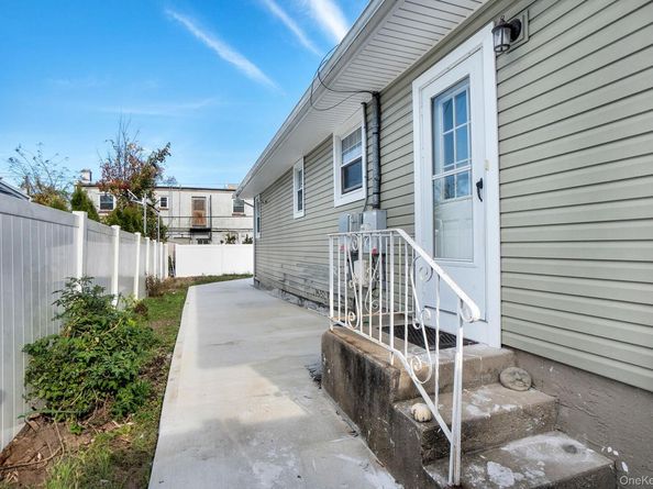 61 S Merrick Road, Massapequa NY 11758