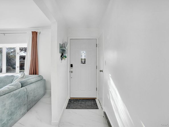 61 S Merrick Road, Massapequa NY 11758