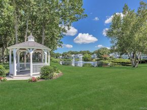 94 Hampton Vista Drive, Manorville NY 11949