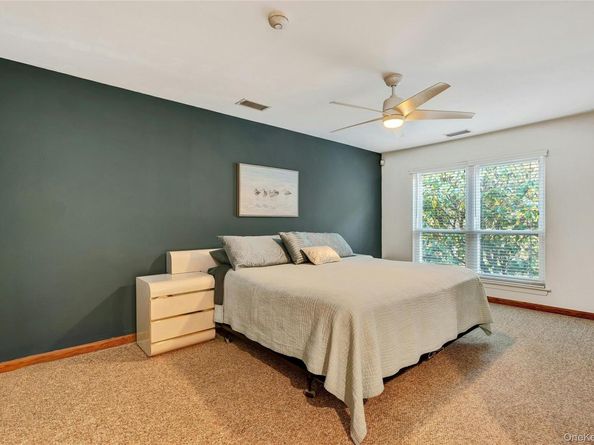 94 Hampton Vista Drive, Manorville NY 11949