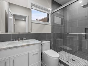 29 Hyacinth Road, Levittown NY 11756